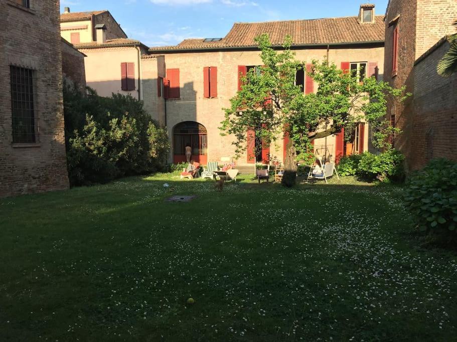 Palazzo Sabbioni Appartamento Lusso Due Camere Soggiorno Cucina Ferrara Dış mekan fotoğraf